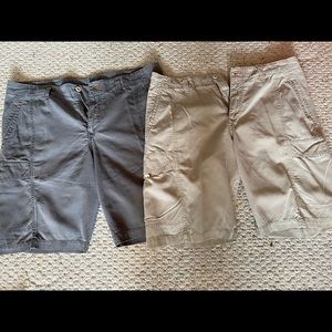2 pair Tommy Bahama Corduroy Shorts Size 36